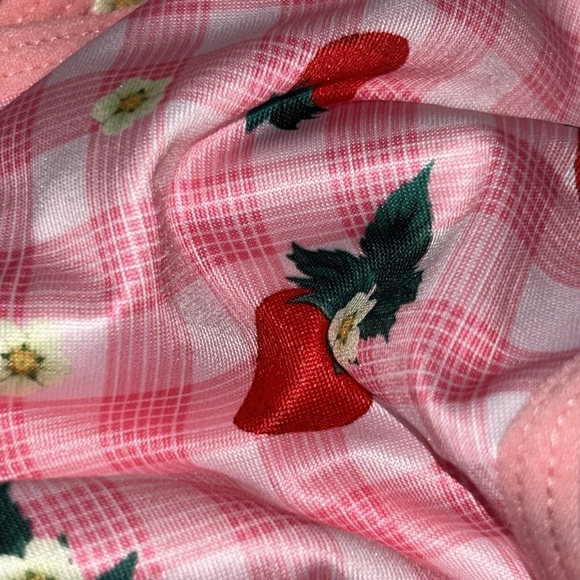 Strawberries Silky Satin‎ Stretchy Smooth High Waist Pink Sateen Thong Panty XXL - Picture 3 of 12